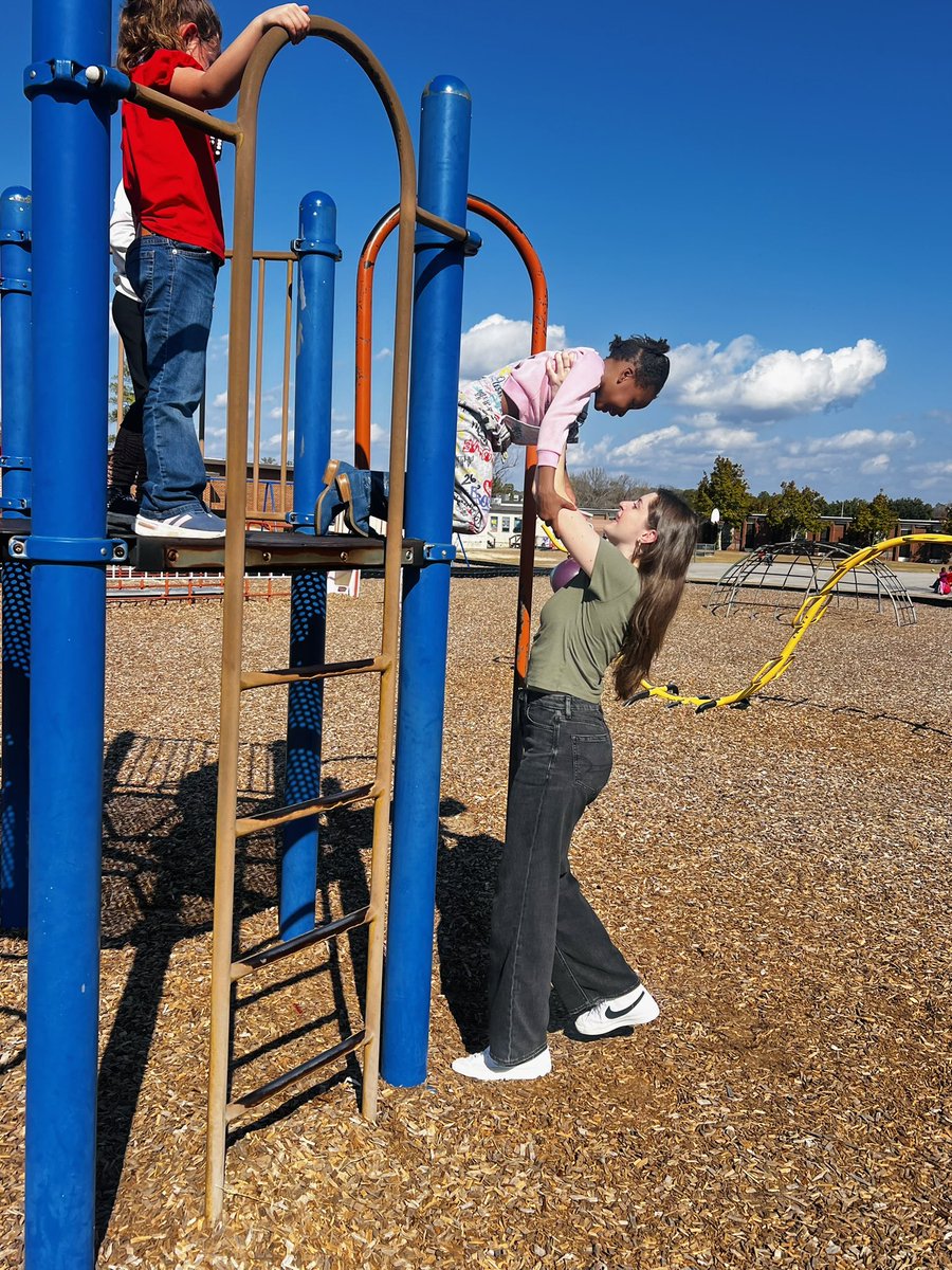 AliceDriveElementary tweet media