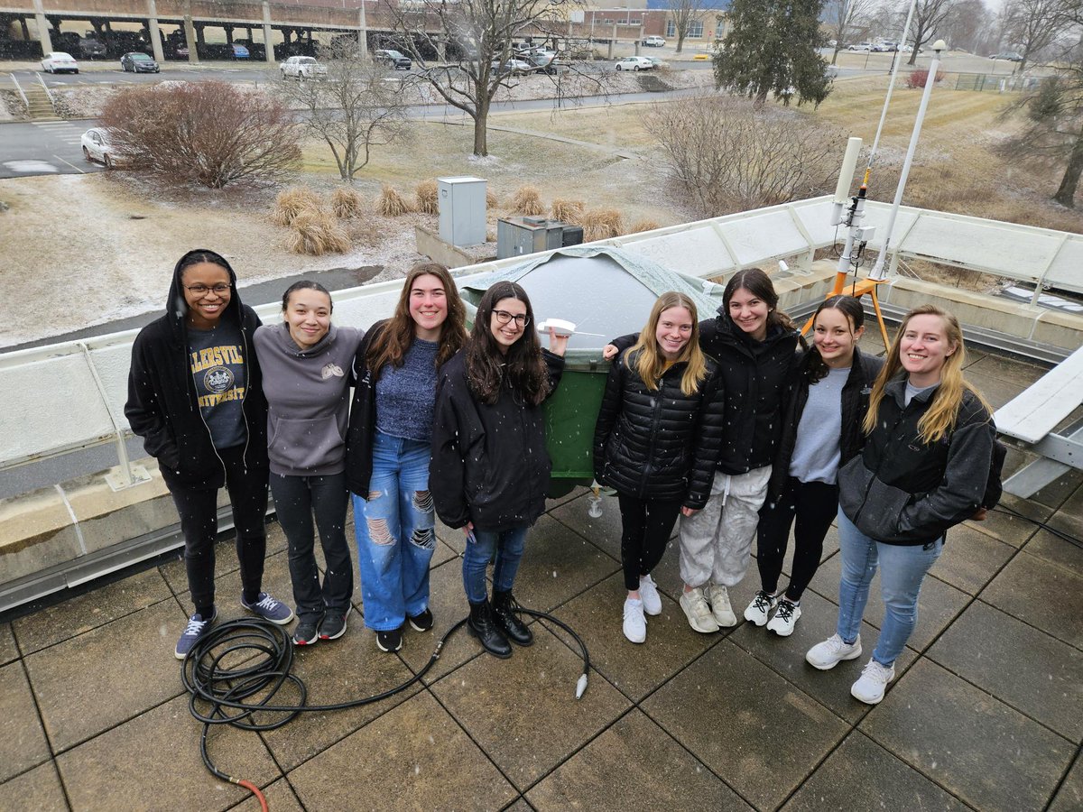 Happy International Women in STEM day! This was during our balloon launch today. <a href="/millersvilleu/">Millersville University</a> <a href="/MillersvilleAMS/">Millersville AMS</a> <a href="/MUweather/">MU Weather Center</a> #WomenInScience