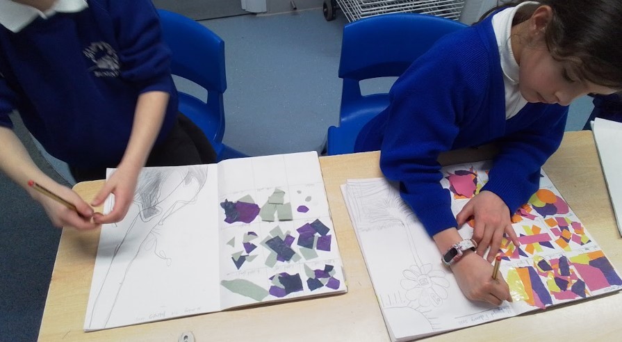 Last week as a school we celebrated Mental Health Week 'Know Yourself, Grow yourself.' Throughout the week children have been doing a range of activities to support their Mental Health, such as yoga, wellbeing bingo, art and wear your scarf day!