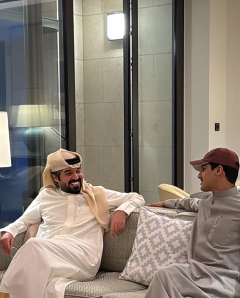 #جارالله_العجمي 
الخال و ولده ❤️السعادة في صورة الله يحفظهم