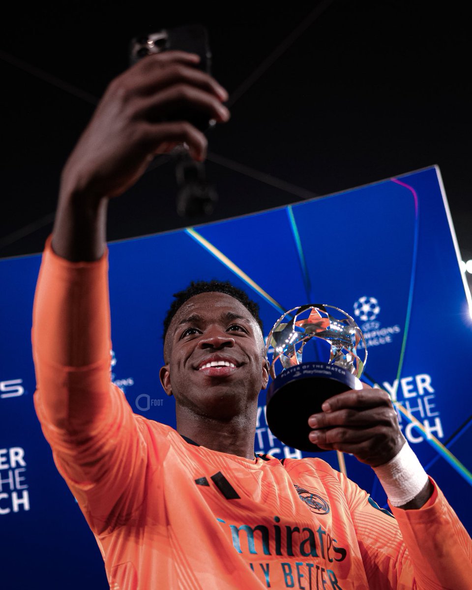 ActuFoot_'s tweet photo. Vinicius Junior 🇧🇷 :

« Quand les supporters adverses commencent à dire des choses, cela me motive encore plus maintenant. » 😈

🎙️ zone mixte https://t.co/gLpGCiYRn2