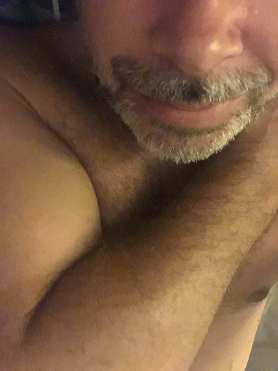 mishinterrupted's tweet photo. • 43
• pleasure/daddy dom
• giver of head pats n forehead kisses
• agegaps, somno, forced orgasms,
  guided orgasms, breeding, ddlg, cnc
• taboo 🖤
• DMs open to moots n followers
  (picky tho)
• 18+ MDNI
#nsfwtwt #agegap #daddy #sub https://t.co/IHLqxE9zqa
