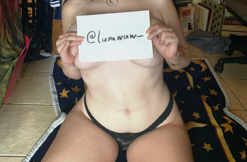 lunawuw_'s tweet photo. ׂ╰┈➤ hay chat, im new to nsfw/nsfwtwt so be nice to me :3

☁︎MDNI !!

☁︎8teen yo

☁︎straightt

☁︎ love money 🫣

☁︎dm me for menu 🤍 https://t.co/CqziWv6OxI