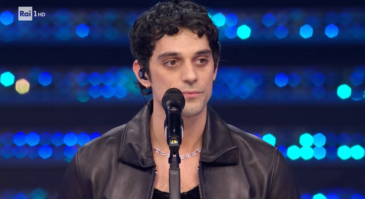Bresh ha fatto la sesta canzone uguale di fila ma incredibilmente mi piacciono tutte e sei

Gasi

#Sanremo2025