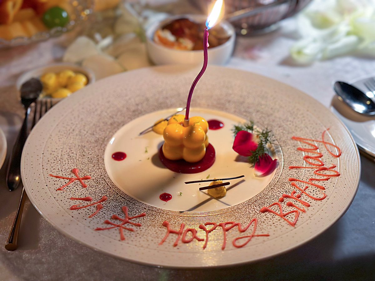 2.10 is my birthday.🎂
 I hope that in the new year, we can get closer to our dreams and achieve everything we wish for. Finally, I wish everyone I care about and love smooth sailing and peace~❤️🥰🥰