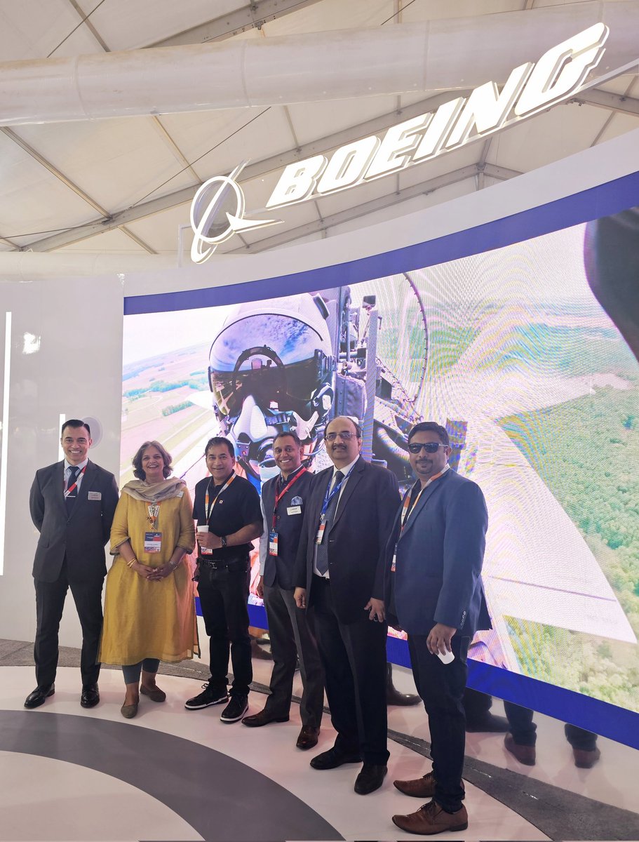 ᴜᴅᴀʏᴀɴᴛ ᴛᴏʙʏ ᴍᴀʟʜᴏᴜᴛʀᴀ 🇮🇳✨️ (@utobym) on Twitter photo Always wonderful to meet our friends at Boeing, <a href="/SalilAnilGupte/">Salil Gupte</a> President, Boeing India & South Asia, Ashwani Bhargava, Senior Director of Supply Chain Management and Praveena Yagnambhat, Chief of Staff. <a href="/DynamaticTech/">Dynamatic® Technologies Limited</a> has a two-decade long relationship with BDS.
#AeroIndia2025 Always wonderful to meet our friends at Boeing, <a href="/SalilAnilGupte/">Salil Gupte</a> President, Boeing India & South Asia, Ashwani Bhargava, Senior Director of Supply Chain Management and Praveena Yagnambhat, Chief of Staff. <a href="/DynamaticTech/">Dynamatic® Technologies Limited</a> has a two-decade long relationship with BDS.
#AeroIndia2025