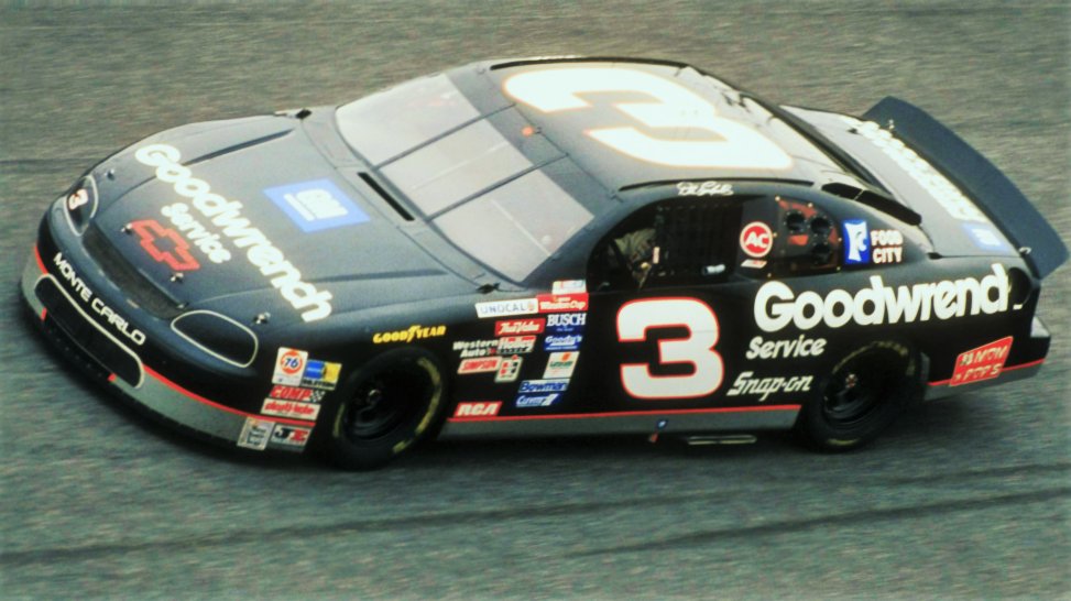 Dale Earnhardt won the 1995 Busch Clash at Daytona thirty years ago today. 🏁 

It was his record 6th Clash win.   

#TheIntimidator 🏁 <a href="/DAYTONA/">Daytona International Speedway</a>