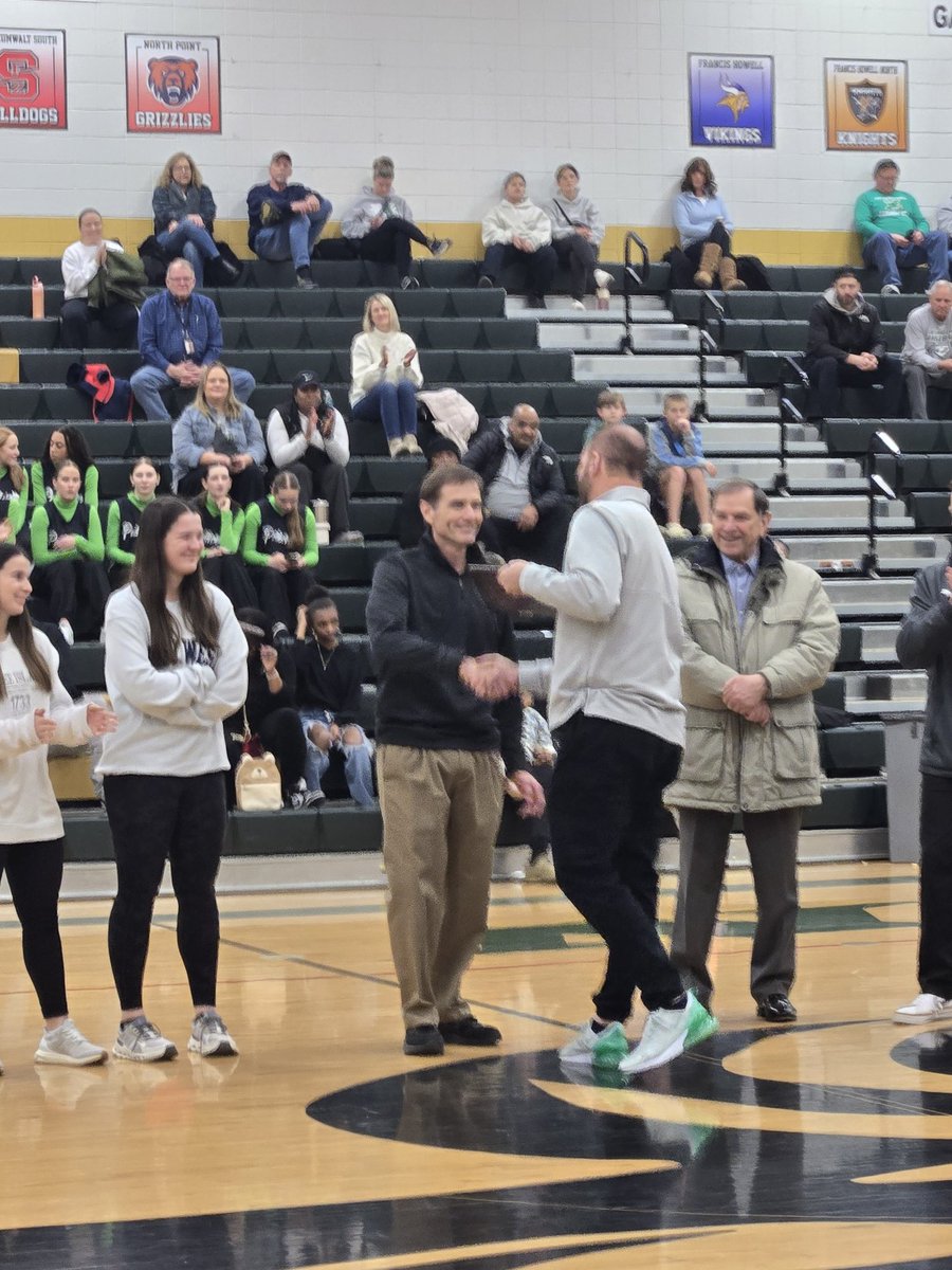 FZEAPWright's tweet photo. Shout out Mr. TIM GRIMES for his induction into the Gateway Athletic Conference Hall of Fame!!!!!! Zumwalt (North) Grad, South Coach, &amp; EAST HIGH Activities Coordinator!!!! #EastsidePride https://t.co/0YGmt0XbO3