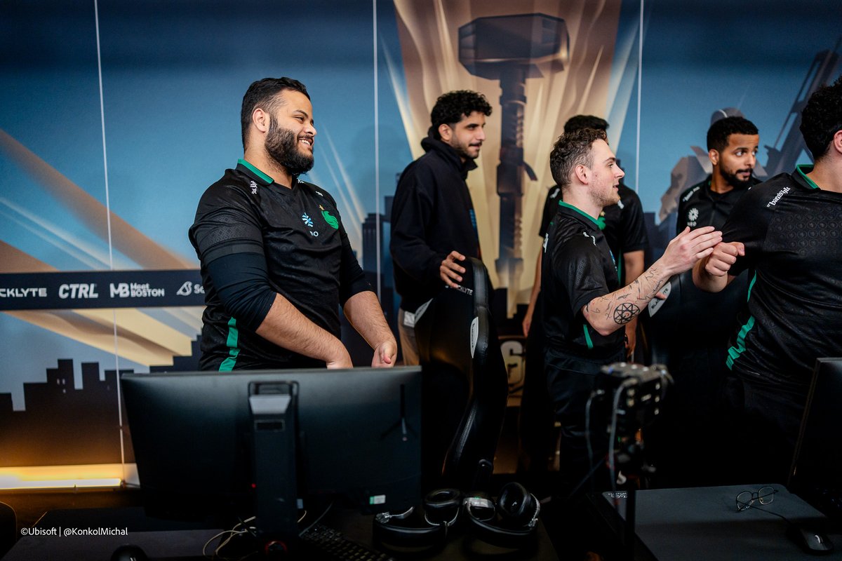 You beat everyone's expectations and while it hurts now, you should be proud of your successful run here at the #SixInvitational 🫶

We're eager to see you again, <a href="/FalconsEsport/">Falcons Esports</a>