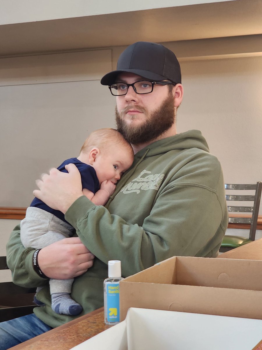 CarsonKing2's tweet image. Jett Archer is 3 months old already. Slow it down kid 🥺 #ProudUncle