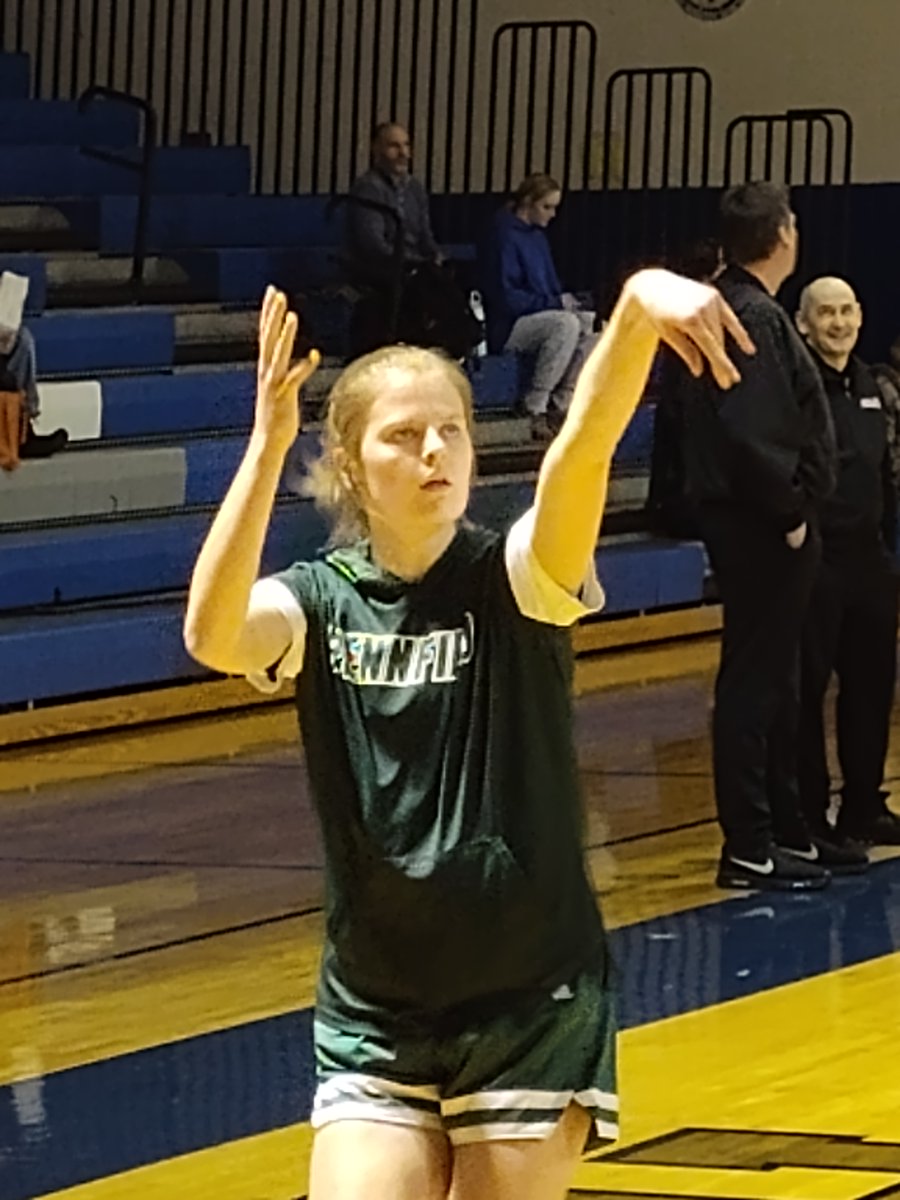 In a game that was within 2 possessions the entire 1st half, Harper Creek took their biggest lead on a buzzer-beating 3 by Ella Chantrenne at the halftime buzzer.  HC leads Pennfield 21-15 at half.  Jr <a href="/WMUSoftball/">Western Michigan Softball</a> commit <a href="/19kennedy/">Kennedy Halverson 2026</a> (10) &amp; sr <a href="/EllaChantrenne/">Ella Chantrenne</a> (5) lead