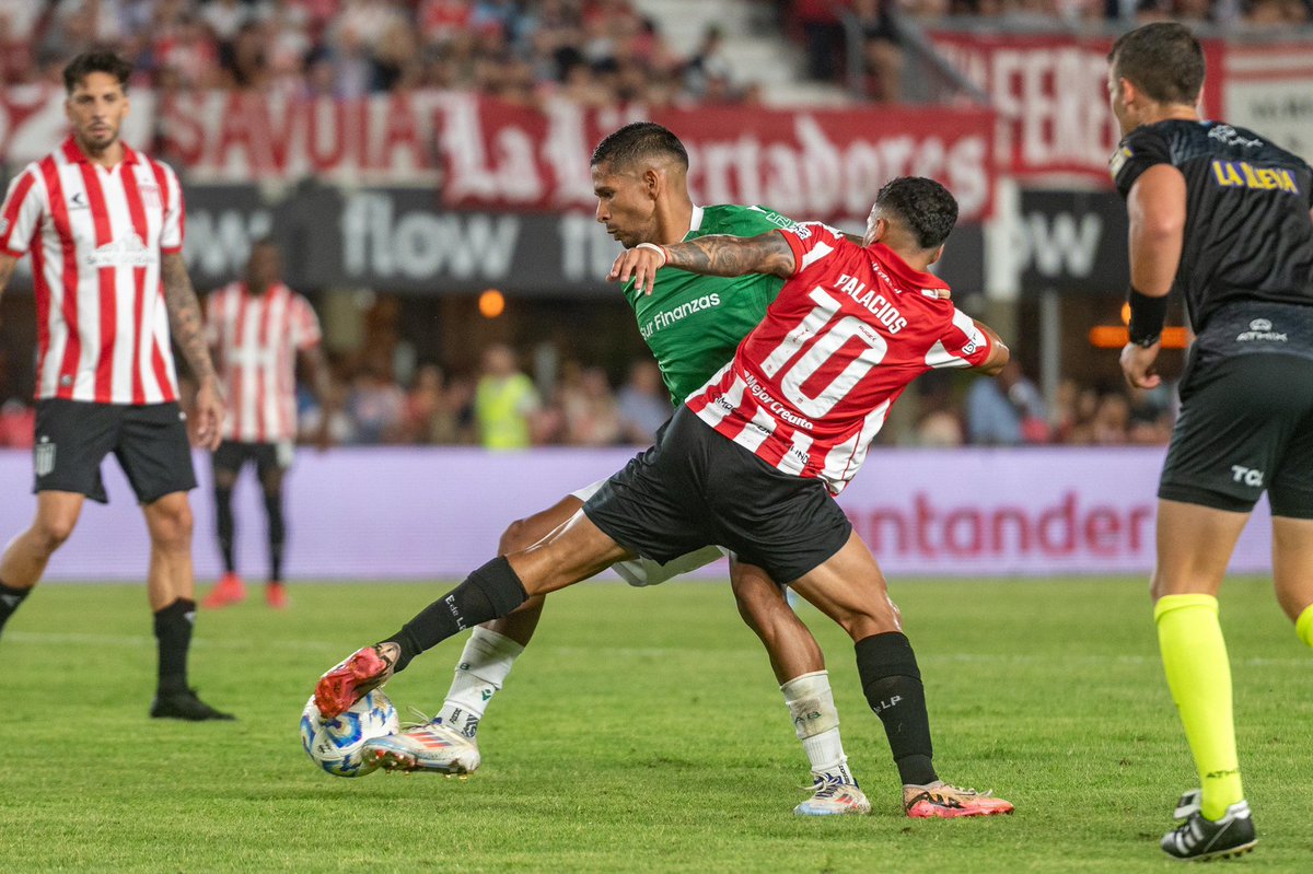 🚨🇳🇬#Banfield | Caruso lo había anticipado. Hoy el Taladro fue nuevamente PERJUDICADO!! Lo quieren en la B a Banfield.

Son unos hijos de mil puta…