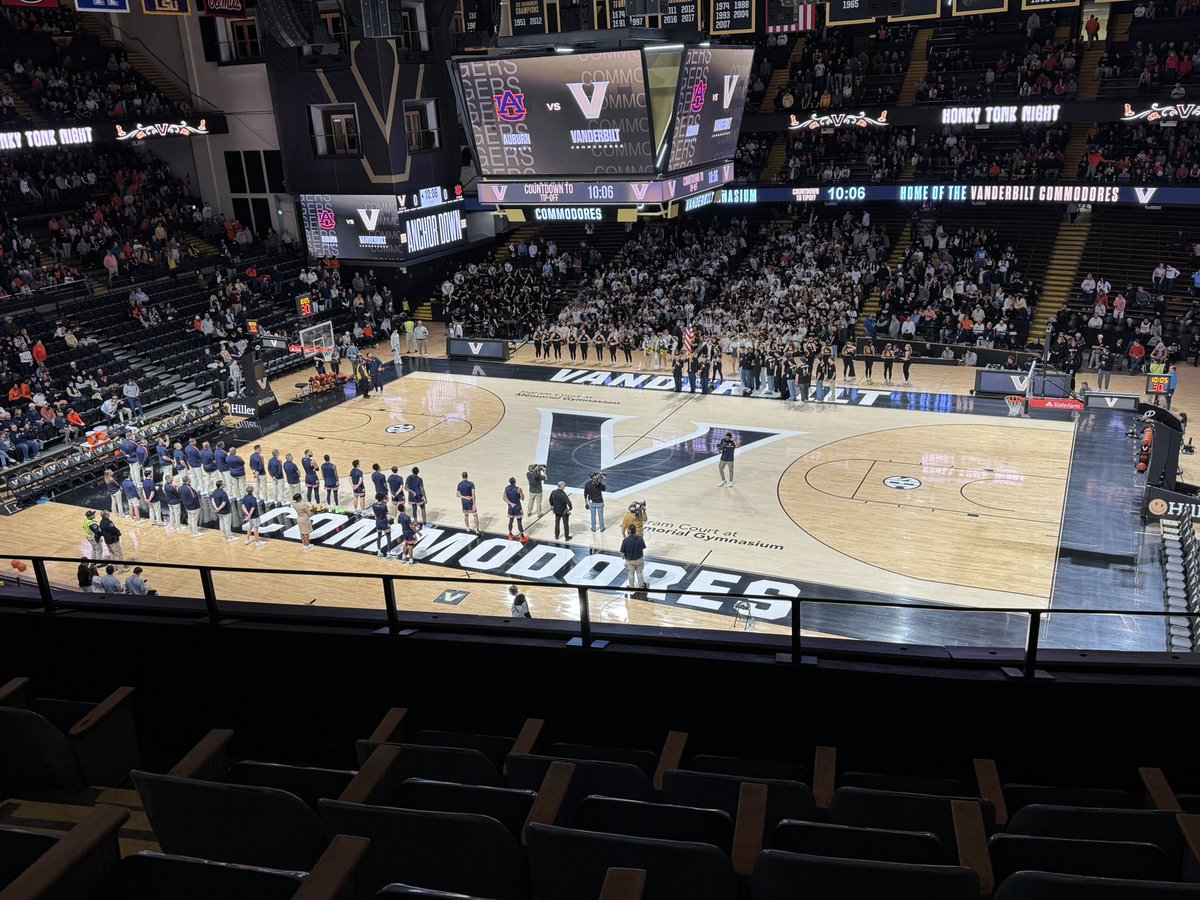 Andrew Melton (@andrewmmmmm) on Twitter photo Auburn was out for the entire presentation of the flag, anthem, and didn’t move until the color guard had the flag all the way off the floor. Vanderbilt’s team was in the locker room.
Thank you, <a href="/coachbrucepearl/">Bruce Pearl</a> and <a href="/AuburnMBB/">Auburn Basketball</a> for respecting the flag and what it stands for. Auburn was out for the entire presentation of the flag, anthem, and didn’t move until the color guard had the flag all the way off the floor. Vanderbilt’s team was in the locker room.
Thank you, <a href="/coachbrucepearl/">Bruce Pearl</a> and <a href="/AuburnMBB/">Auburn Basketball</a> for respecting the flag and what it stands for.