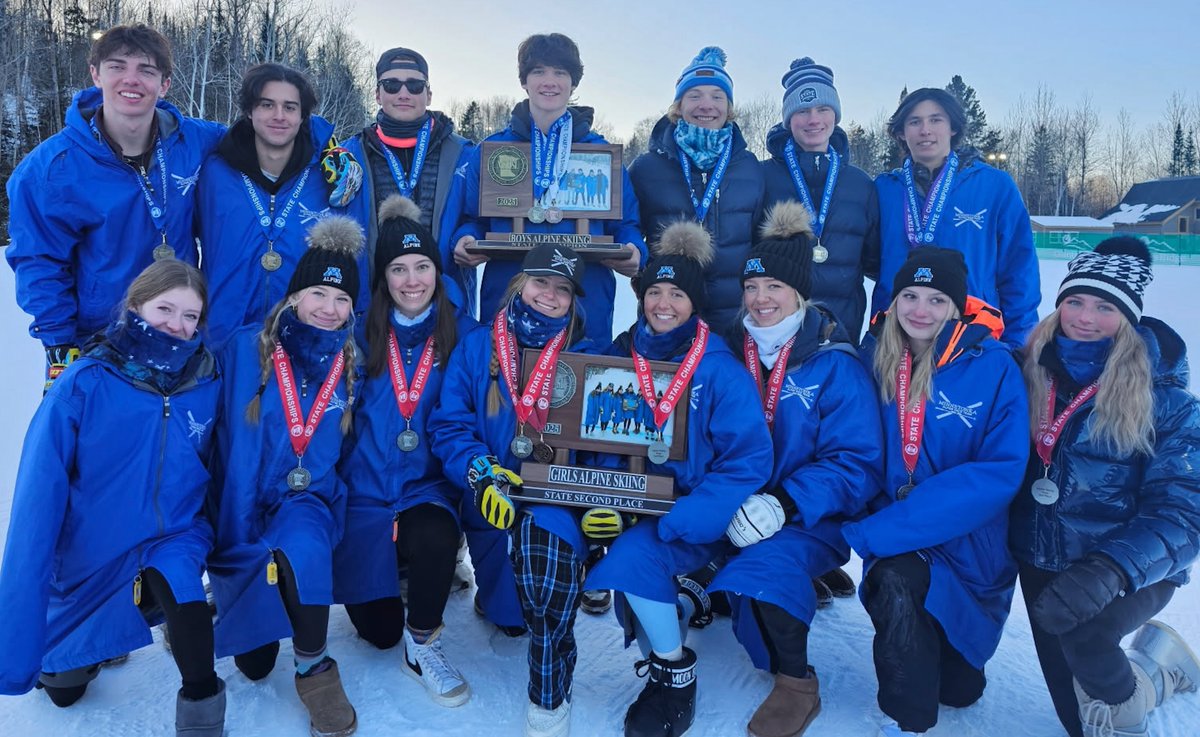 🚨 MINNETONKA BOYS &amp; GIRLS ALPINE SKI TEAMS BRING HOME STATE HARDWARE
⚓️🎿 What an incredible season for our Minnetonka Boys &amp; Girls Alpine Ski teams! The Boys claimed 🥇 and the Girls 🥈 at the State Tournament today! #GreatGroup <a href="/TonkaSchools/">Minnetonka Schools</a>