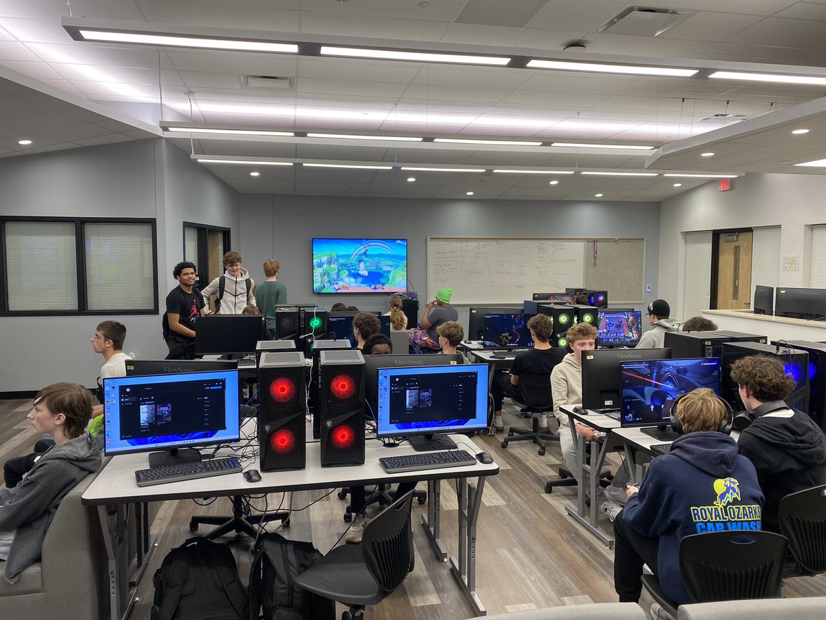 First Official Practice in the Esports room. #FHNEsports #IAlmostCried