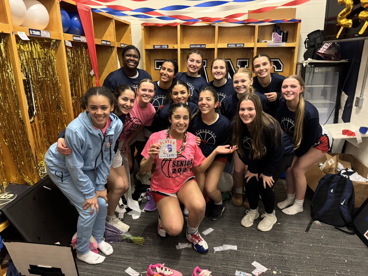 Congrats to the LadyTitans on a good win for senior night! Also congrats to Hannah Tamou on scoring a school record 33 points! 👏🏼🏀👏🏼Great all around play and team effort. Well deserved win! Proud of the girls!