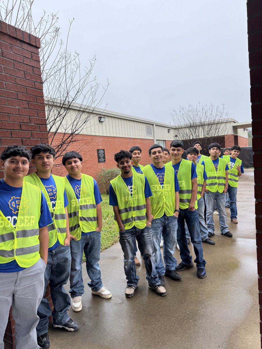 Chapel Hill Boys Soccer⚽️ (@c_hill_soccer) on Twitter photo Servant leadership…..Bulldog Style! 🐶❤️#CodeBlue #Family #XIasI #ServelikeChrist #TogetherWeWill <a href="/jackson_chisd/">Jackson Elementary CHISD</a> <a href="/ChapelHill_ISD/">Chapel Hill ISD</a> <a href="/WeGotDogs1/">Bulldog Athletics</a> Servant leadership…..Bulldog Style! 🐶❤️#CodeBlue #Family #XIasI #ServelikeChrist #TogetherWeWill <a href="/jackson_chisd/">Jackson Elementary CHISD</a> <a href="/ChapelHill_ISD/">Chapel Hill ISD</a> <a href="/WeGotDogs1/">Bulldog Athletics</a>