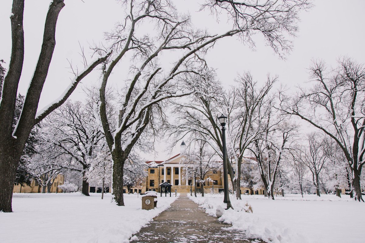 FortHaysState's tweet image. Due to anticipated inclement weather conditions, Fort Hays State University will be closed on Wednesday, February 12. Essential personnel must still report to work.  Employees authorized to work remotely are required to work, or they must report leave time.