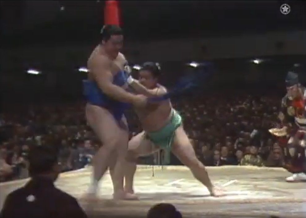 霧島千代の富士北の湖隆の里と伊之助の額 昭和58年3月『大相撲三月場所』＋12日目取組表 2横綱（千代の