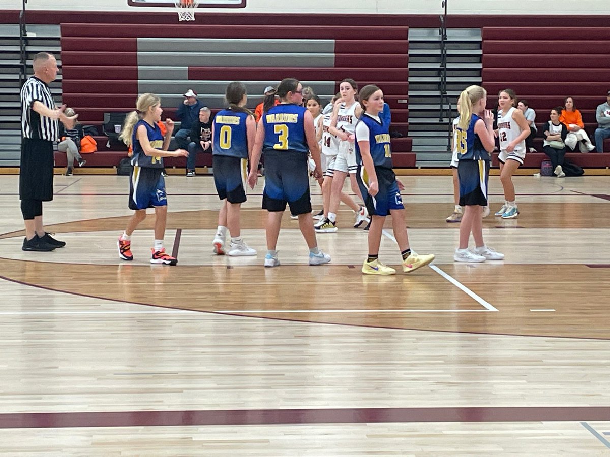 WahoopsBball's tweet image. 🏀Our 5th grade girls wrapped up their tournament season on Saturday in Arlington with the blue team coming out 2nd! What a great season for both the blue and white teams! Thank you coaches for all your dedication! 👏
#wahoops #youthbasketball