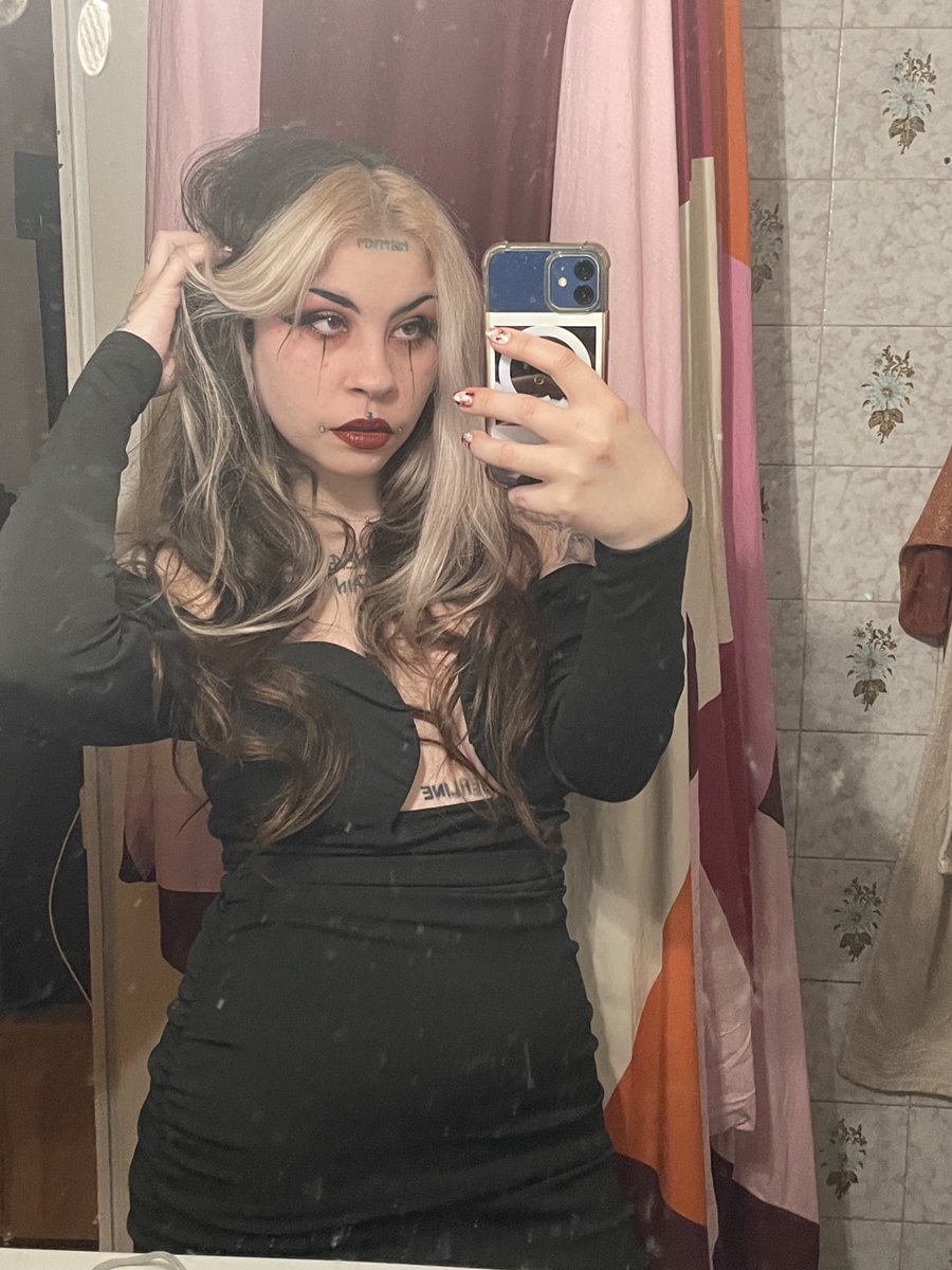 ✨Maylancholy✨ tweet media