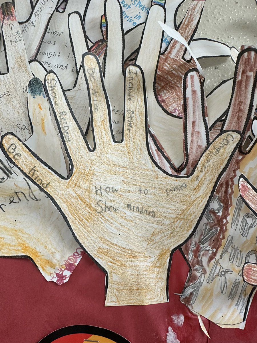 Chambers3rd's tweet photo. Honoring Holocaust Remembrance Week with stories about acceptance, diversity and kindness. Students decorated hands with how they can show kindness. Together our hearts and hands can change the world! @NISDHelotes @NISDElemSS @KaseyLCrick @LN_Kent https://t.co/UDlWGK0NRN