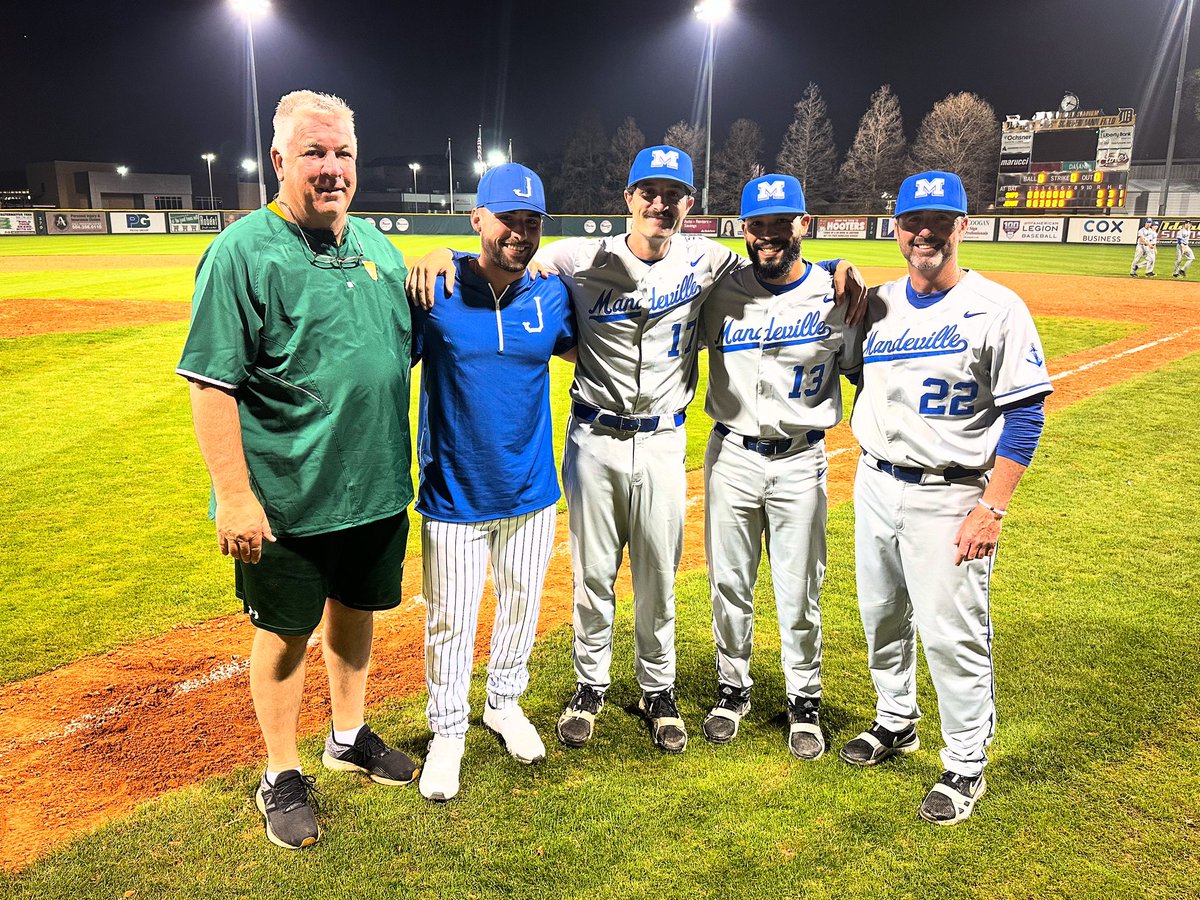 Delgado Baseball’s roots run deep in our baseball community. Tonight, three former Dolphins and one former Assistant Coach faced each other at Kirsch-Rooney. Joining Coach Scheuermann are Stephen Klein, Christian Trent, Troy Lewis, and Brady Benoit.