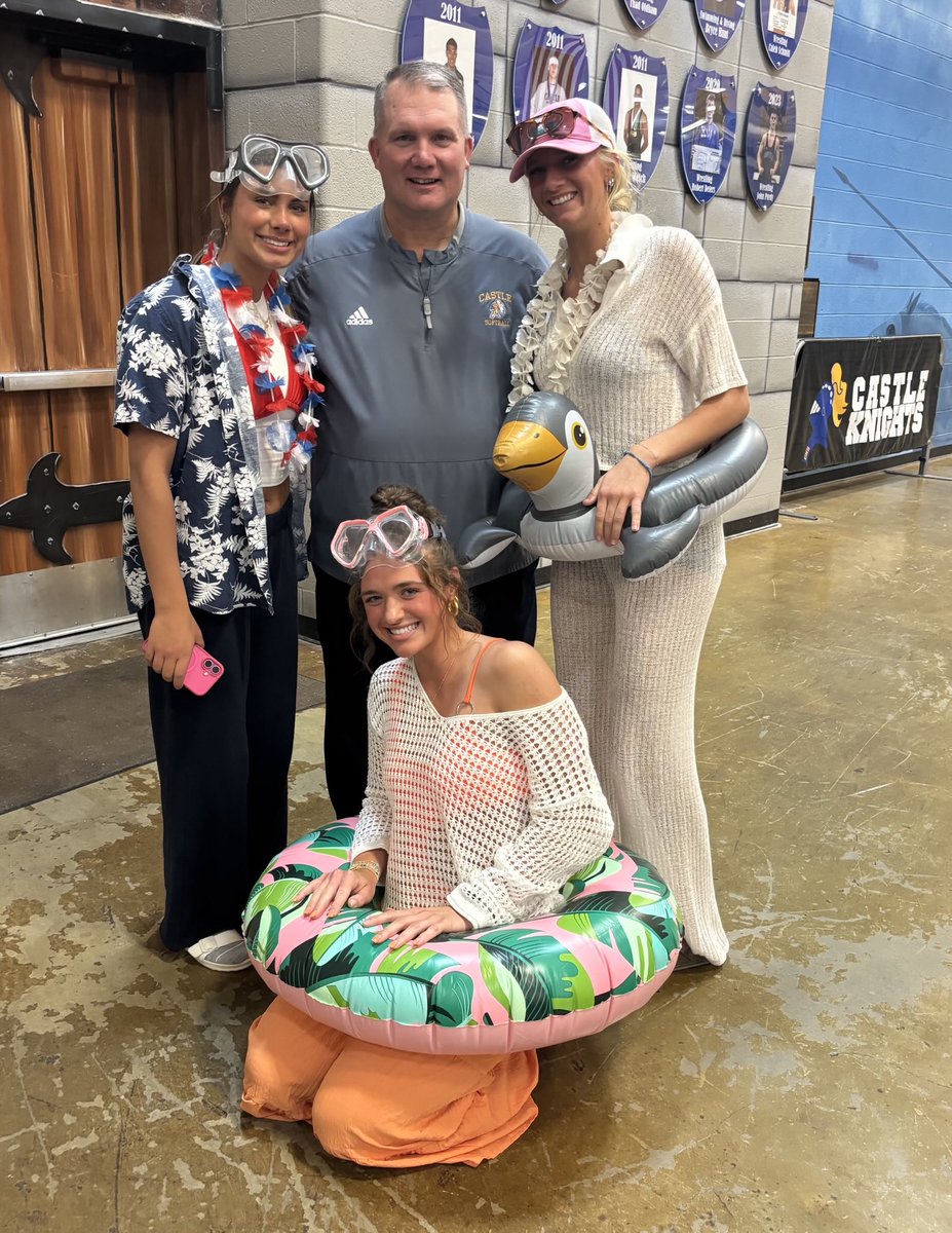 Patrick Lockyear (@lockdawg1983) on Twitter photo “Dressed” up for the game. <a href="/WinsettSadie/">Sadie Winsett•2025•#4</a> <a href="/aubreybaker07/">Aubrey Baker</a> <a href="/hughes_mati/">Matisen Hughes</a> <a href="/Castle_Softball/">Castle High School Softball</a> “Dressed” up for the game. <a href="/WinsettSadie/">Sadie Winsett•2025•#4</a> <a href="/aubreybaker07/">Aubrey Baker</a> <a href="/hughes_mati/">Matisen Hughes</a> <a href="/Castle_Softball/">Castle High School Softball</a>