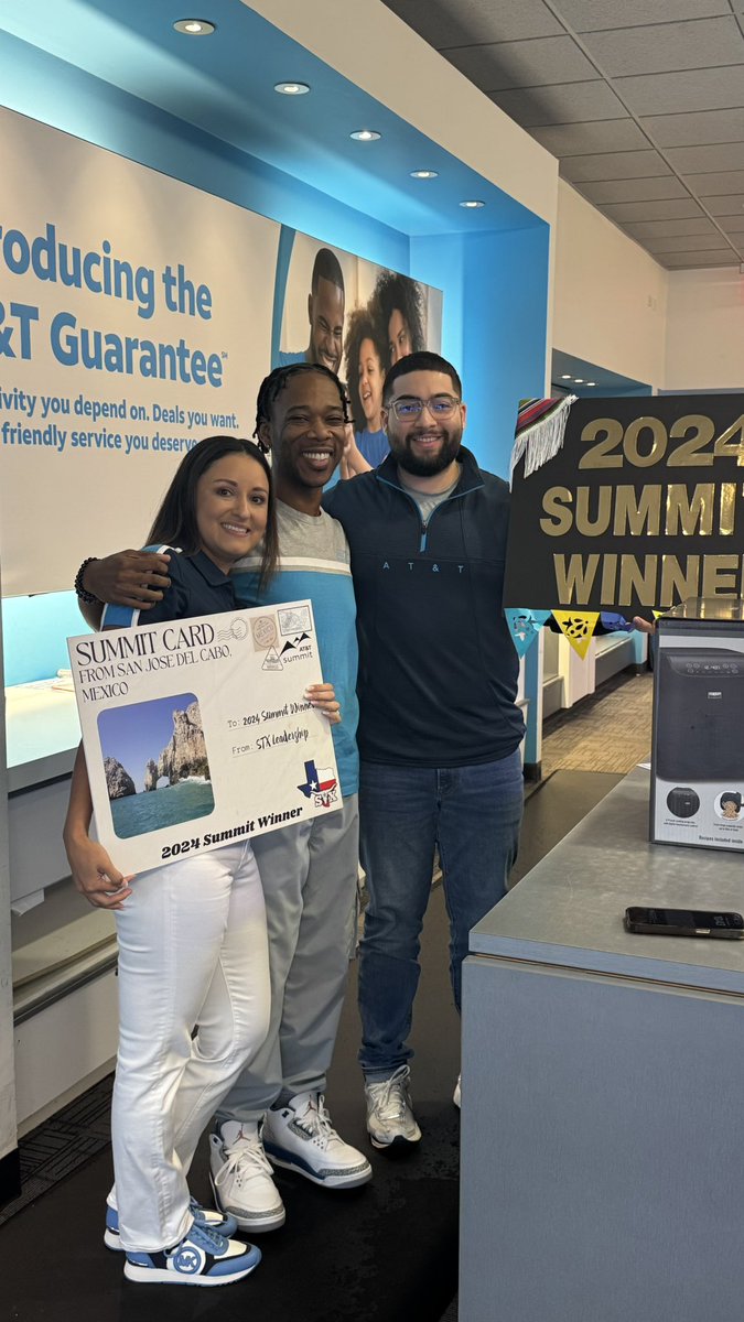CalvinB_STX's tweet photo. I spoke it into existence from the beginning of last year. Thank God I made it.
AT&T Summit 2024-Cabo !!!!! #5timewinner https://t.co/B1GAMdNC9i