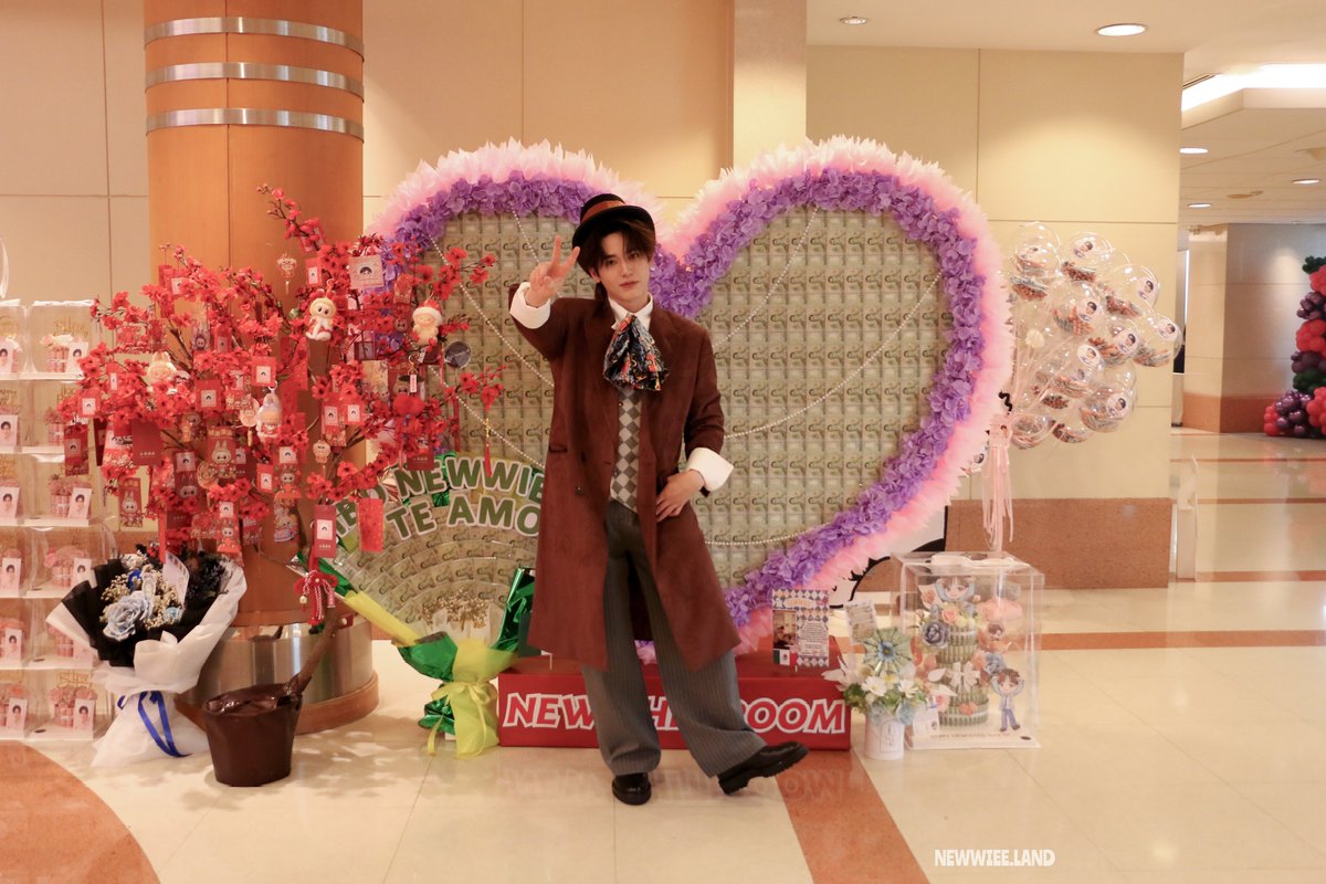 newwieeland_FC's tweet photo. #32ndNewwieeBDWonderland
#Newwiee 🎂🥳🎉🎈🎁🎊
Wonderful Supports ✨️ https://t.co/CFtgG6od1F