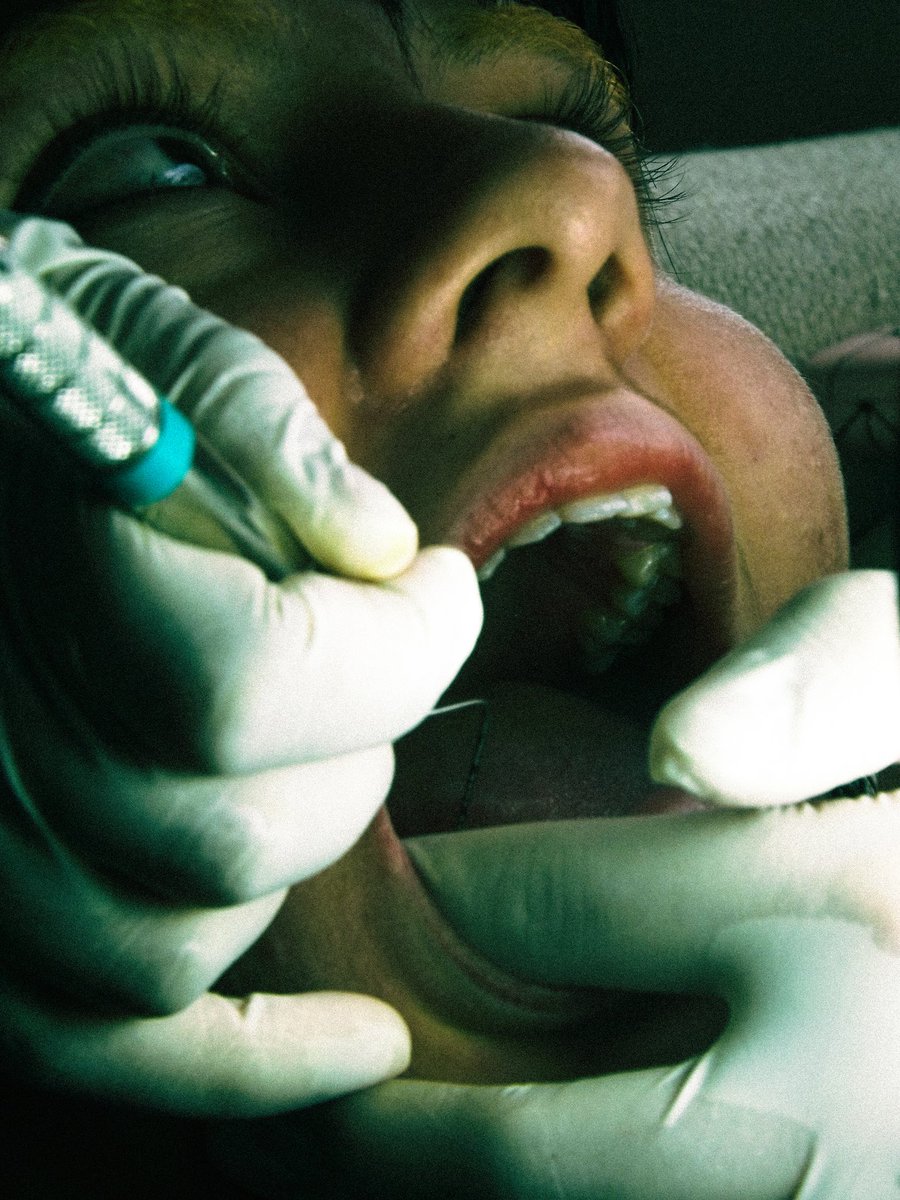 anfetaa's tweet photo. Fijación Dental https://t.co/WqC7OLLIKC