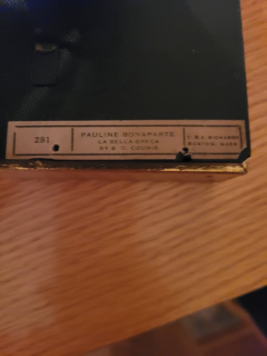 GoodFindStores's tweet image. Picking story: i am pretty sure this is a 1920s print of Martha Washington that has been put into a Paulina Bonaparte reproduction frame.