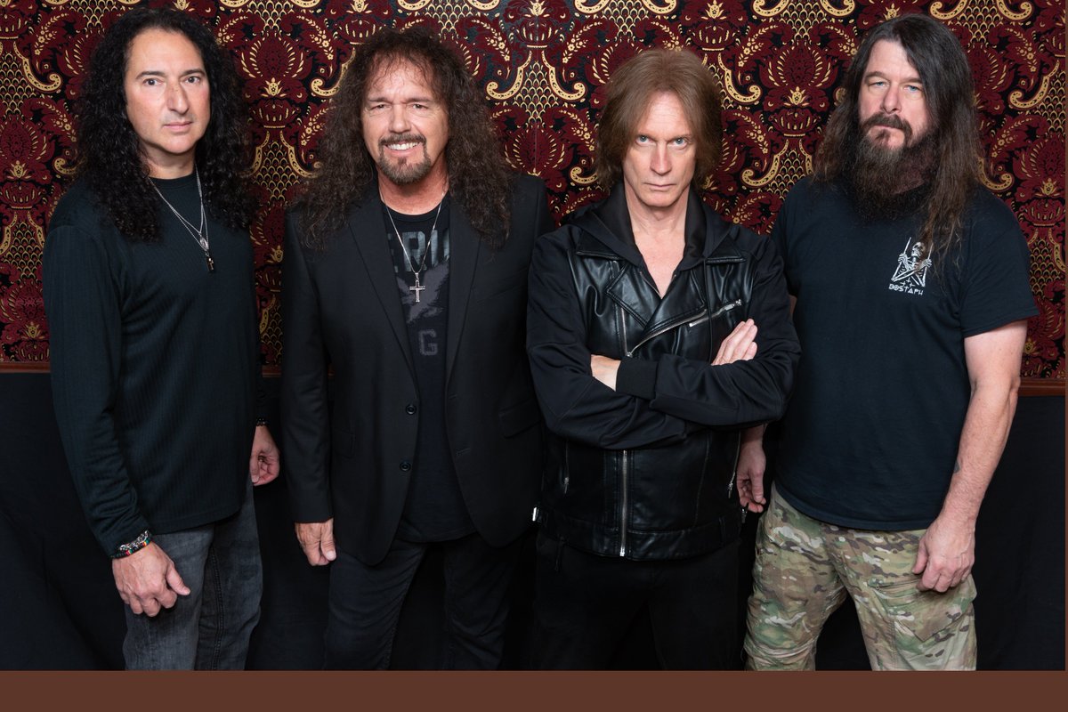 Please sign up for our new email list to get alerts when new shows and new music are announced!

Sign up here: bandsintown.com/artist/58216/e…