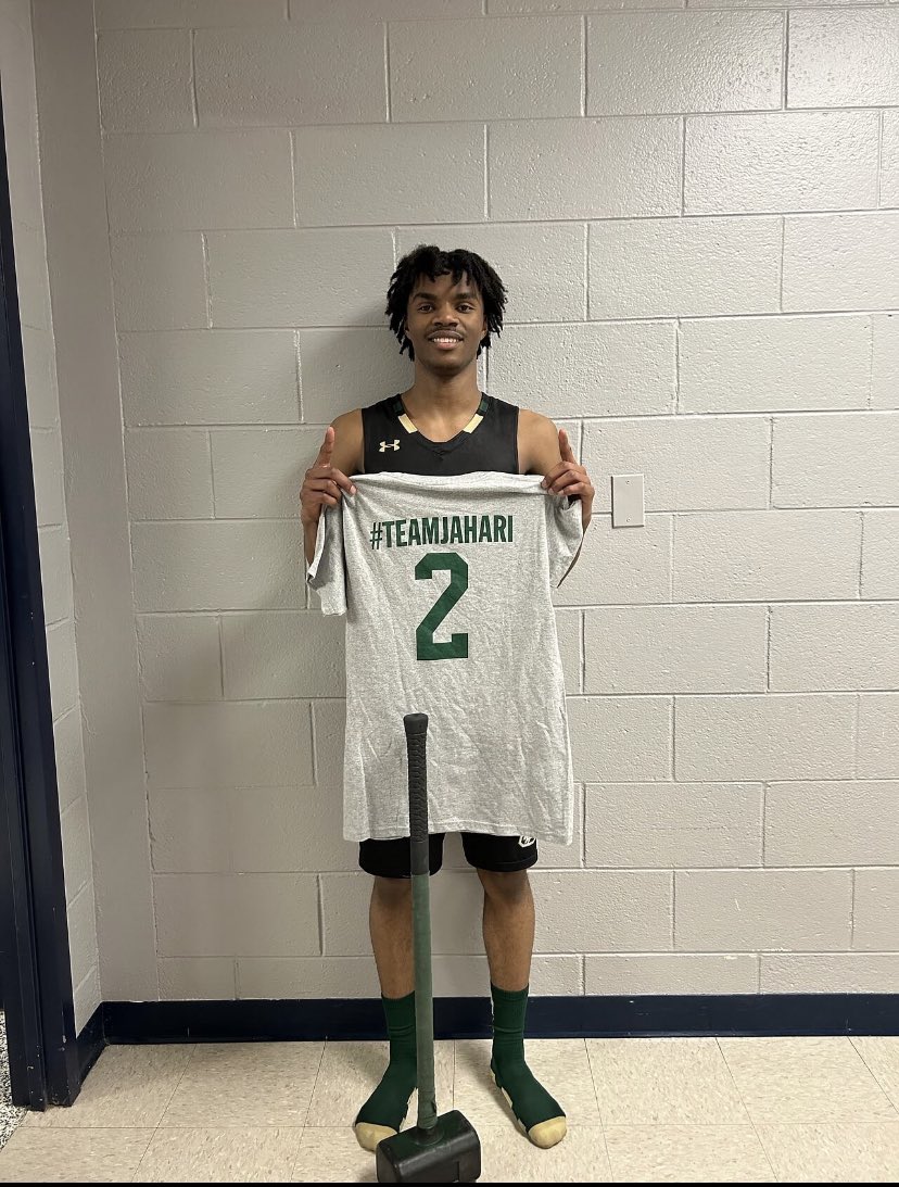 Greenfield Boys Basketball (@hustlinhawksbb) on Twitter photo HAWKS WIN! Road W over Whitnall to move to 19-1!
<a href="/Abdullahi_Dah4/">Dahir Abdullahi</a> 29 🔨
<a href="/bradyn_seidler/">Bradyn Seidler</a> 15
<a href="/StieberPinter/">Mason Stieber Pinter</a> 12
<a href="/quinnazon/">Azon</a> 11
<a href="/bschlueter20/">Brandon Schlueter</a> 7
#ProveIt #TeamJahari #wisbb
<a href="/WisBBYearbook/">Mark Miller</a> <a href="/ColtonWilson23/">Colton Wilson</a> HAWKS WIN! Road W over Whitnall to move to 19-1!
<a href="/Abdullahi_Dah4/">Dahir Abdullahi</a> 29 🔨
<a href="/bradyn_seidler/">Bradyn Seidler</a> 15
<a href="/StieberPinter/">Mason Stieber Pinter</a> 12
<a href="/quinnazon/">Azon</a> 11
<a href="/bschlueter20/">Brandon Schlueter</a> 7
#ProveIt #TeamJahari #wisbb
<a href="/WisBBYearbook/">Mark Miller</a> <a href="/ColtonWilson23/">Colton Wilson</a>