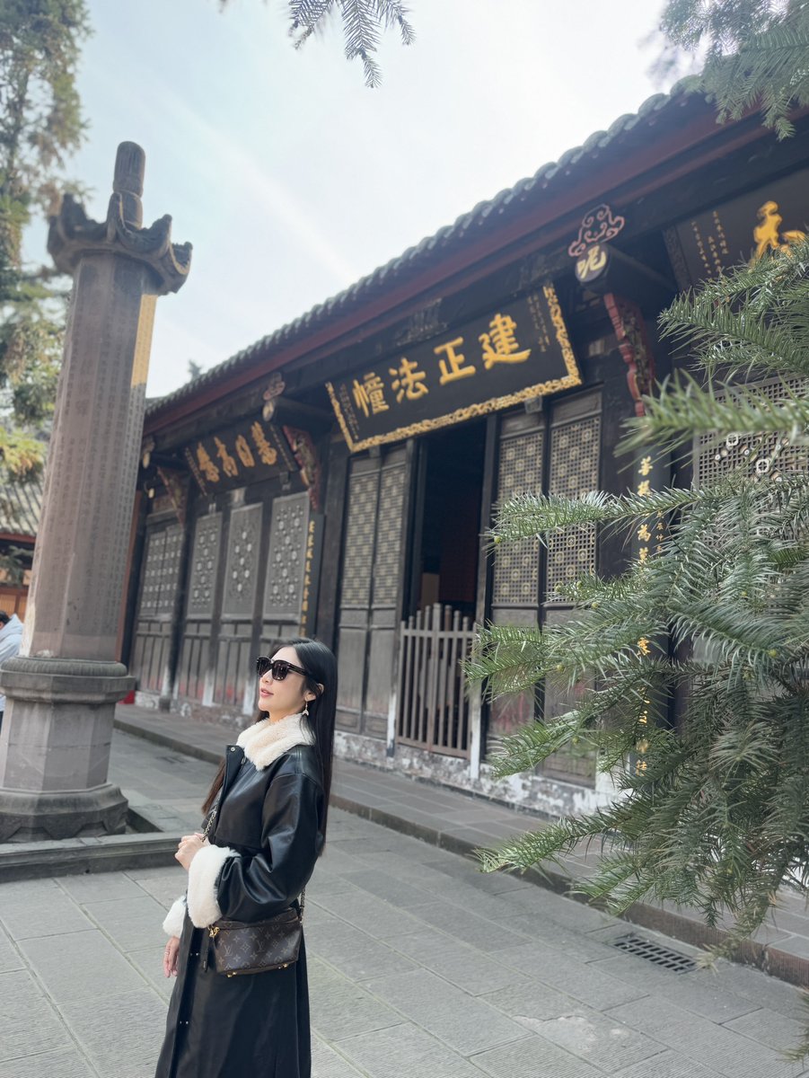 偶爾需要吸一點國外的芬多精🫦

【官方👉】https://t.co/oVSCRrif1C https://t.co/lLSNsytsUA