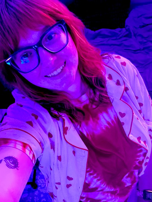 Watch juliette_garden's leaked NSFW photo on TwXstars