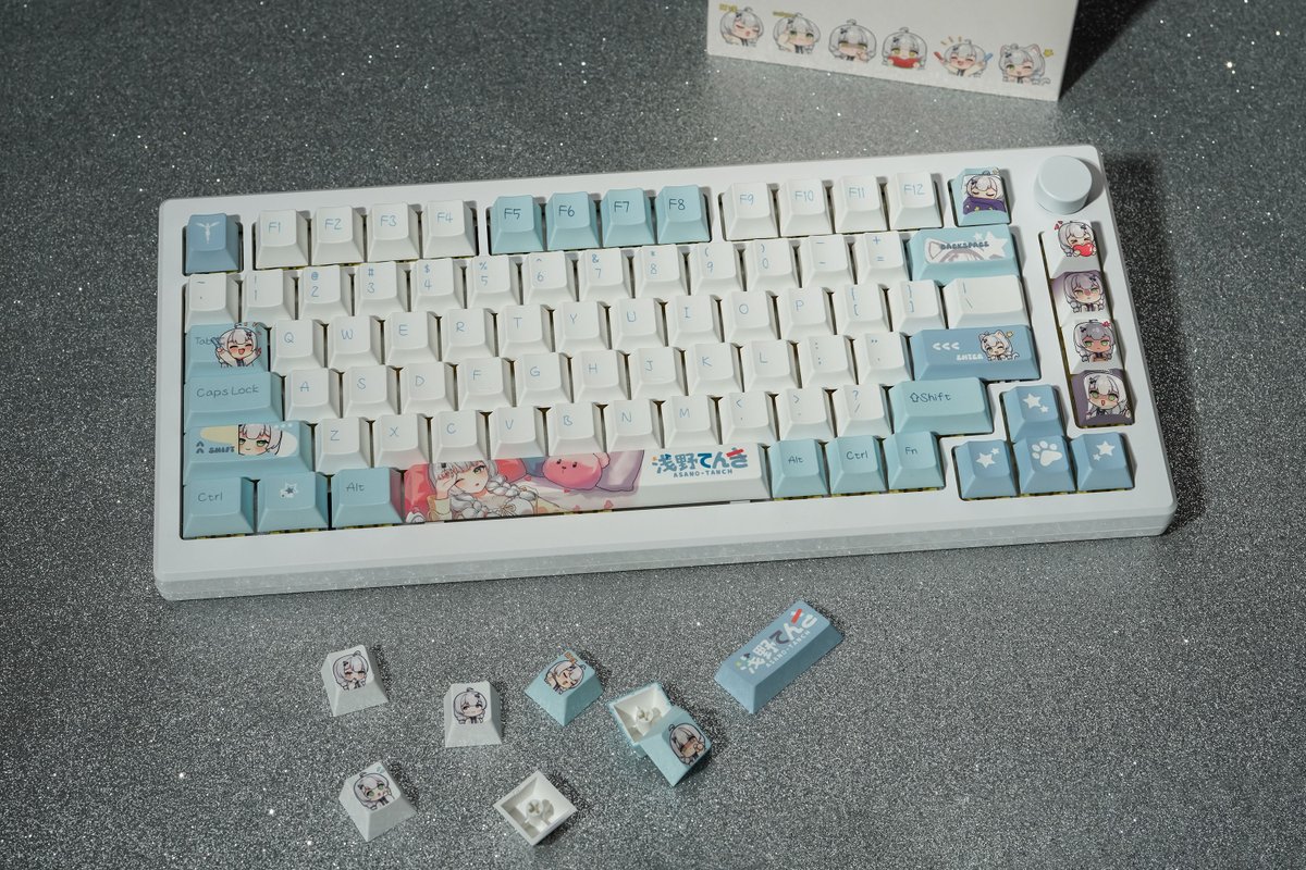 UtypingJP's tweet image. Hello, keycap lovers! 🎉
🌟 2025 is off to an amazing start with the exclusive Asano Touch Cherry Profile Keycaps! ✨
Unique Asano design, PBT material, and a tactile feel that will make your typing experience unforgettable.
🔗 Link:amazon.co.jp/dp/B0D9XRJS2L/…
#AsanoTouch #utyping
