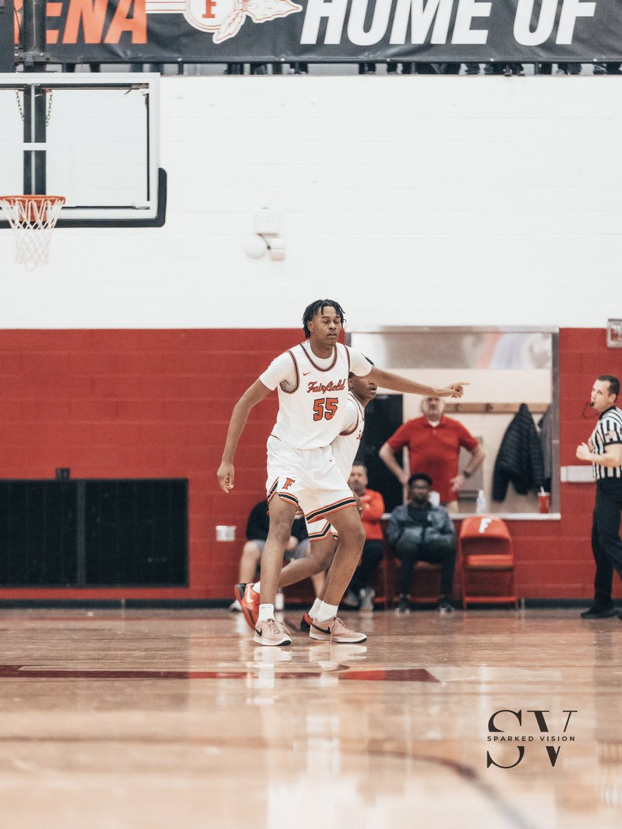 FairfieldHSBasketball tweet media