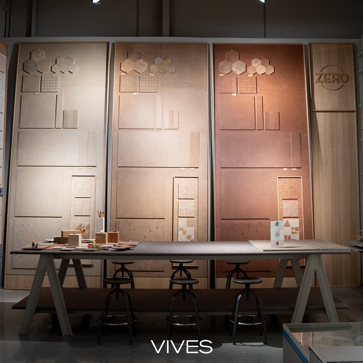 VIVESCeramica's tweet photo. Three colours, nine formats and R11 anti-slip options for natural surfaces with the Zero porcelain tile collection. https://t.co/Rk7NlNpYYJ #vives #cotto #tilelovers #interiordesign https://t.co/pkZTuk7DaY