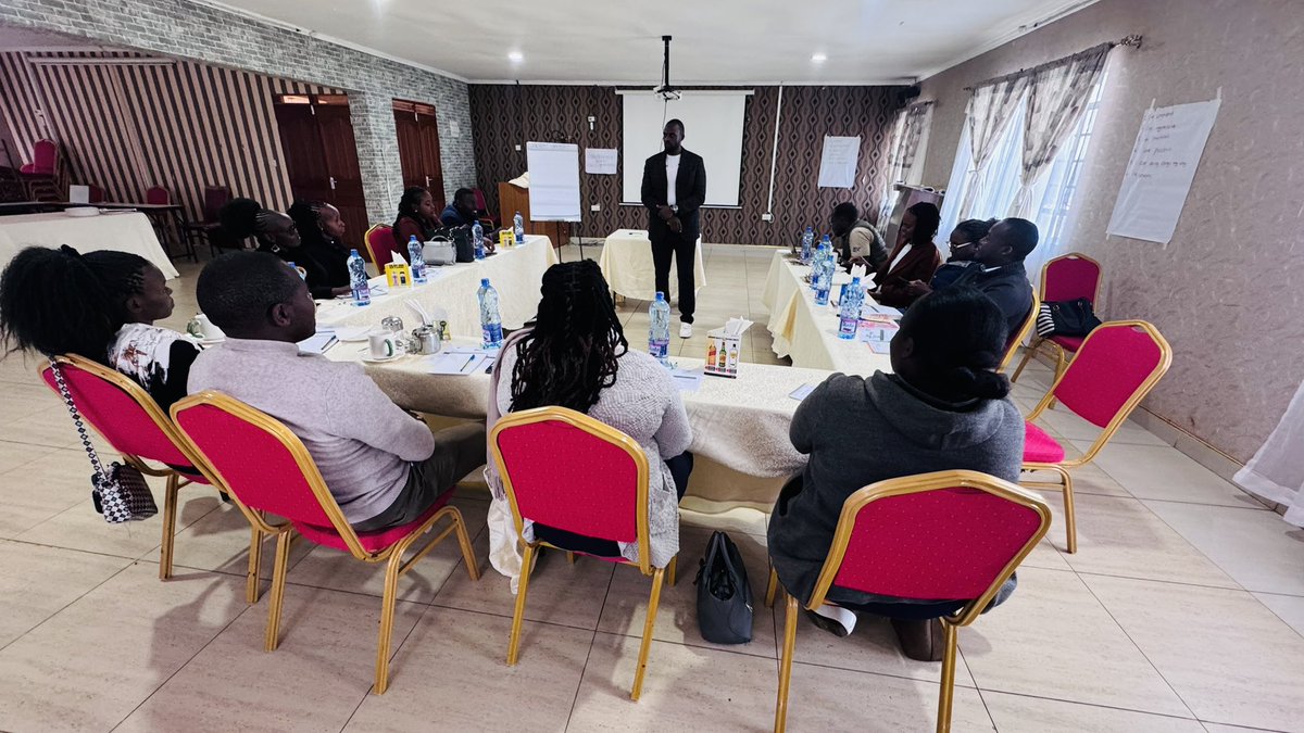 lifeskillske's tweet photo. #DonkeyCareClub
 #LifeSkills
 #TeacherTraining
 #BrookeEastAfrica
 #EmpoweringCommunities https://t.co/qhax9oaQzW