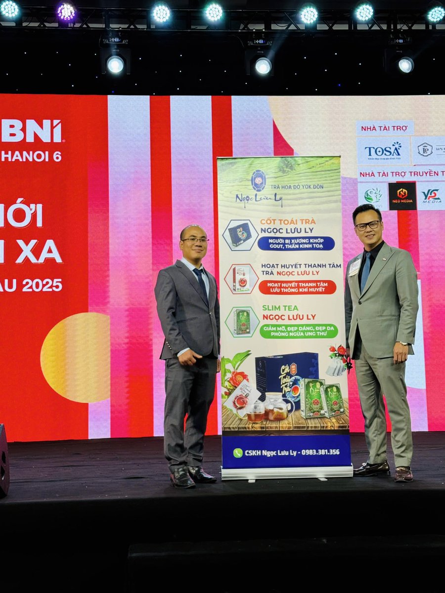 ngoc_luu_ly_913's tweet photo. Khởi động những ngày đầu năm của Ngọc Lưu Ly các vùng miền.
Sự kiện trưng bày sản phẩm, kết nối hợp tác phát triển doanh nghiệp BNI Miền Bắc.
Với hơn 200 gian hàng từ các Doanh Nghiệp.

                                NGỌC LƯU LY 
           SỨC KHOẺ & SẮC ĐẸP VIÊN MÃN
💡Chuyển giao quy trình chăm sóc sức khỏe & Sắc đẹp không xâm lấn trên khắp 63 tỉnh thành. 
💡Sản xuất phân phối Trà Dược Túi Lọc - Trà Hoa Đỏ Ngọc Lưu Ly, trong nước & nước ngoài.
🏡56 Trần Thị Nghỉ - P7 - Quận Gò Vấp - HCM
📲076.368.9135
📲0937.613.131 Ngọc Lưu Ly