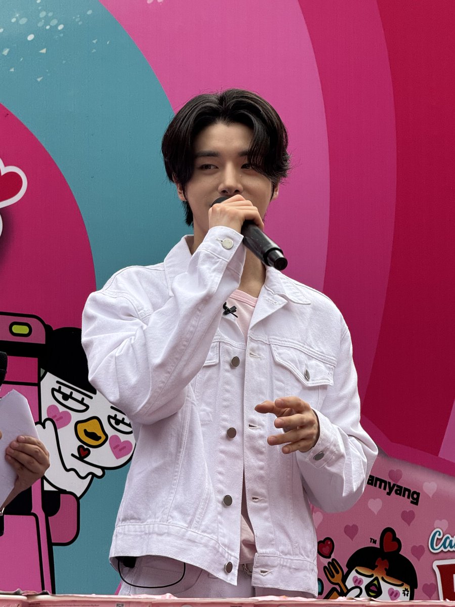 체¹⁰⁰² tweet media