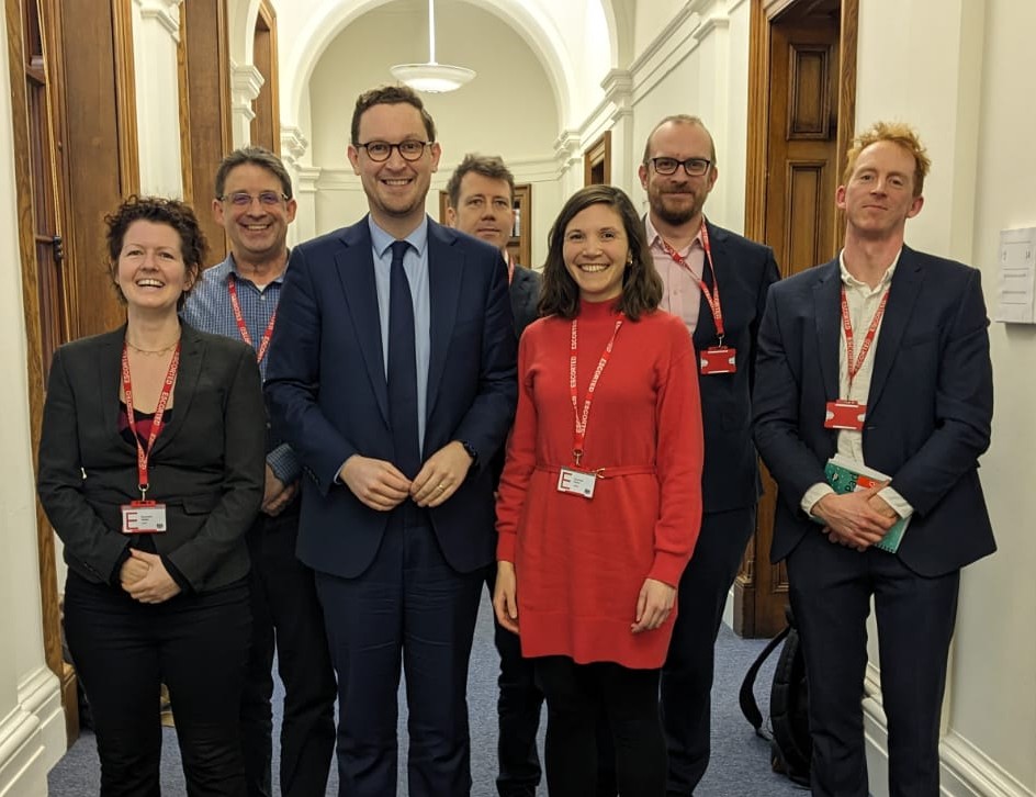 The Work Foundation (@workfoundation) on Twitter photo Our Director, <a href="/BRHarrison_/">Ben Harrison</a>, was delighted to join a meeting organised by <a href="/progchange/">Progressive Change</a> yesterday
with <a href="/darrenpjones/">Darren Jones MP</a> MP (Chief Secretary to the <a href="/hmtreasury/">HM Treasury</a>) to discuss the benefits of raising the level of Statutory Sick Pay from £116.75 per week. Our Director, <a href="/BRHarrison_/">Ben Harrison</a>, was delighted to join a meeting organised by <a href="/progchange/">Progressive Change</a> yesterday
with <a href="/darrenpjones/">Darren Jones MP</a> MP (Chief Secretary to the <a href="/hmtreasury/">HM Treasury</a>) to discuss the benefits of raising the level of Statutory Sick Pay from £116.75 per week.