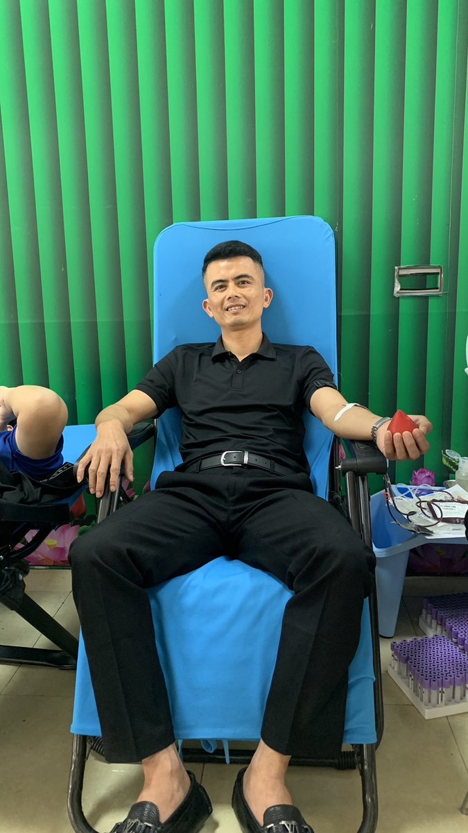 ducpham252's tweet photo. Người ta cầu tài cầu lộc. Tôi mong luôn được bình an. https://t.co/N15JUyxAmt