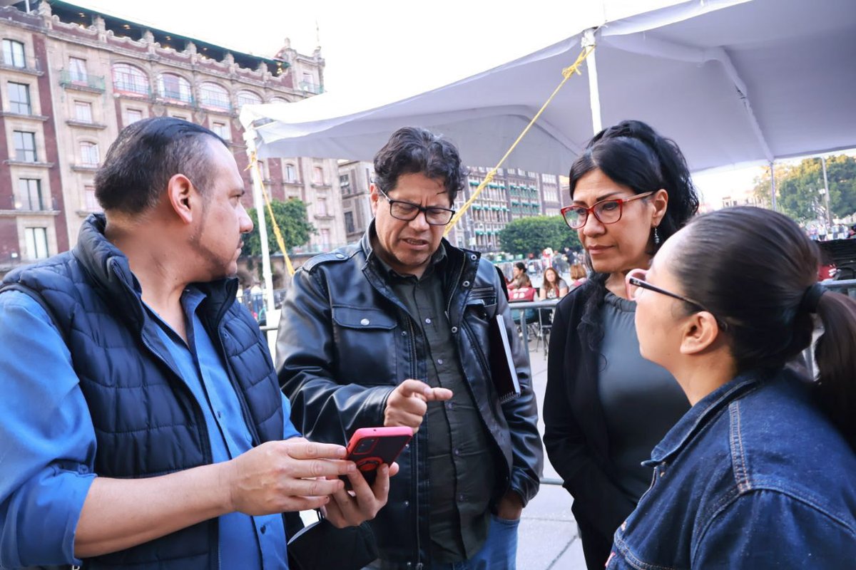 ¡Cercanía que se nota, atención que transforma!✨💬  

En la #AudienciaCiudadana, el secretario de #SAPCI, <a href="/tomaspliegoc/">Tomás Pliego</a> y los subsecretarios, <a href="/angelsanchezco/">Ángel Sánchez</a> y Antonio Jimenez estuvieron cara a cara con la gente, escuchando sus inquietudes y trabajando para darles respuesta. 😊