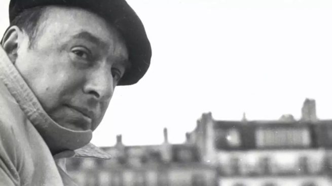 ¿Sufre más aquél que espera siempre que aquél que nunca esperó a nadie?

Pablo Neruda