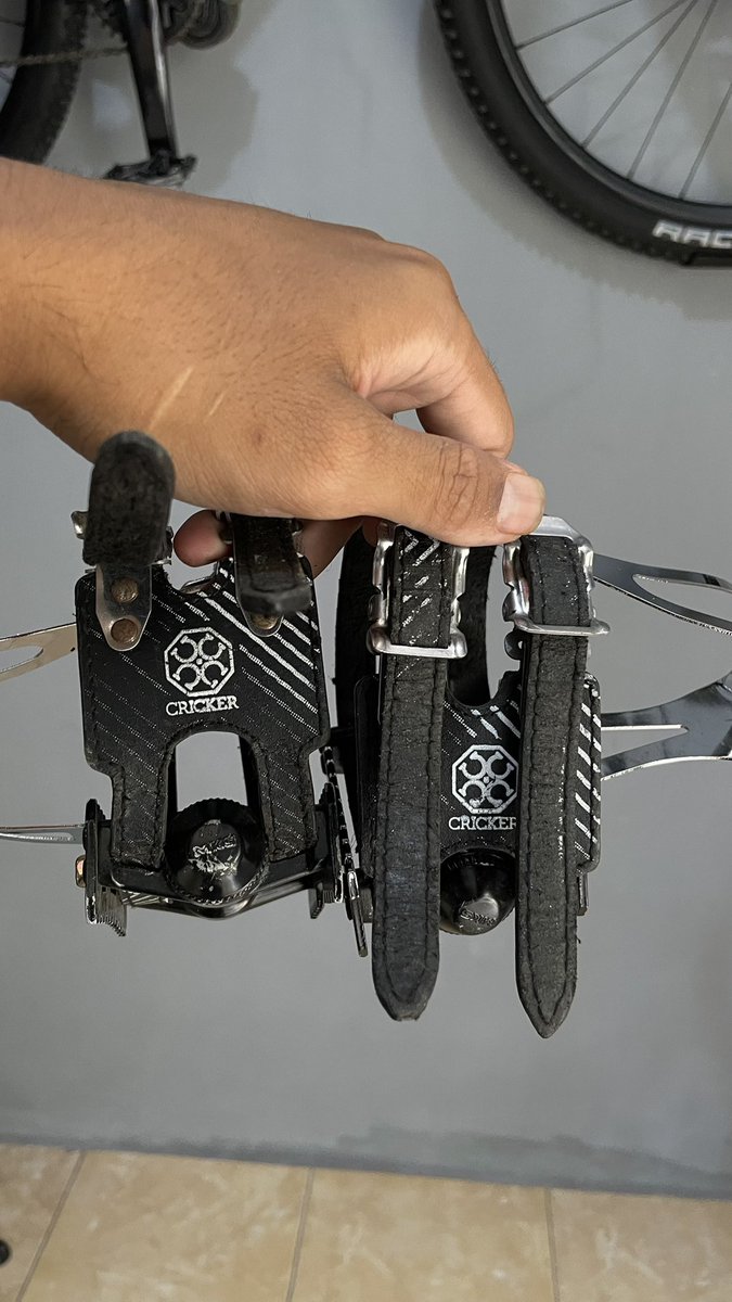 AjitamaAntonius's tweet image. WTS!!! #fnfjb 
- Frameset Makino NJS size 54
- Nitto Quil stem clamp OS
- Pedalset MKS x Mash 
DETAIL AND PRICE KLIK ALT!!!