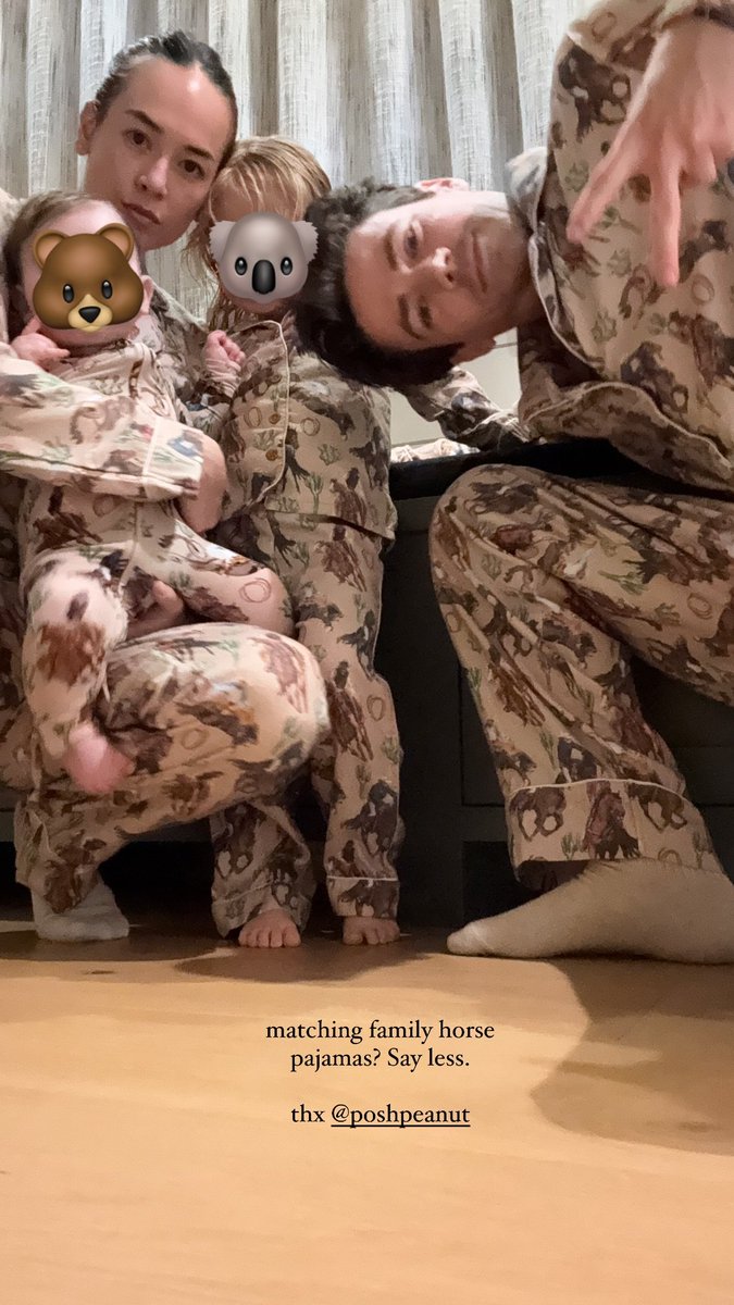 Nueva foto de la familia Gustin🥰🥺
#GGCDMX🇲🇽