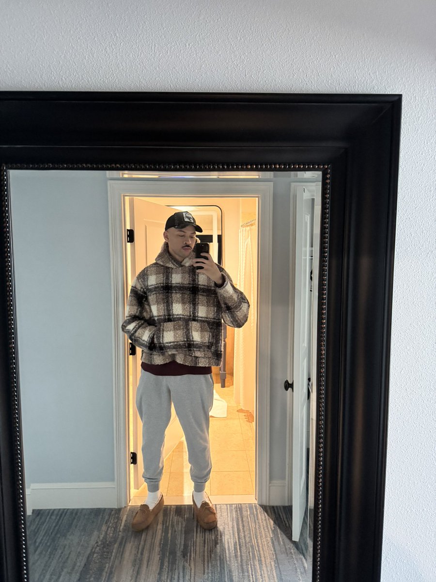 leoo_ray's tweet photo. 6’5 🫶🏽 https://t.co/yYsFC6w2pq