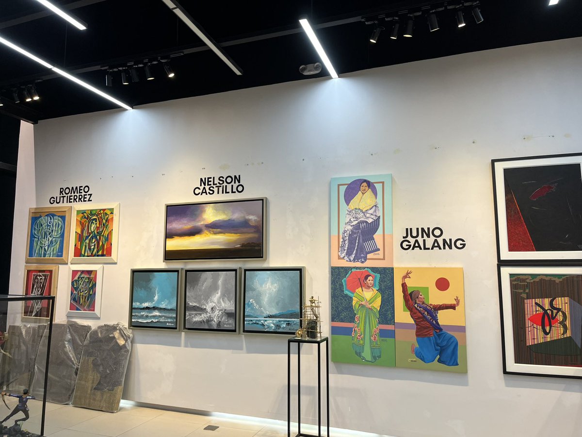 mnlstandardph's tweet photo. #MSLifeStyle | Pamana: Honoring the masters of Philippine art
This month, drybrush Gallery brings together nine distinguished masters in Pamana (Heritage), an exhibition celebrating their legacy and artistic contributions spanning over half a century.
READ: https://t.co/1rCy6HUxa6